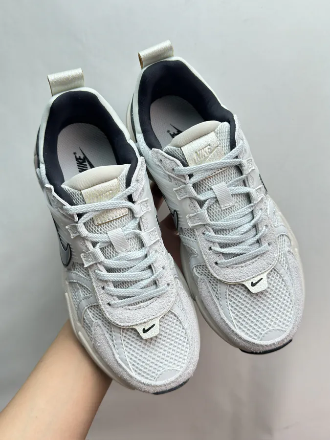 Shoe visual reference image
