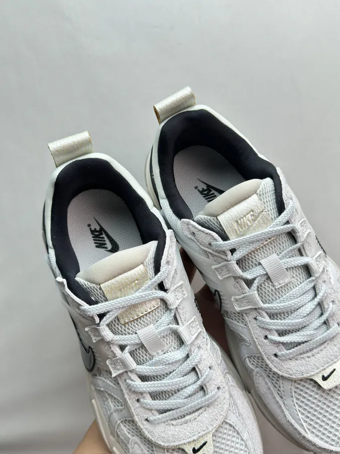 Shoe visual reference image
