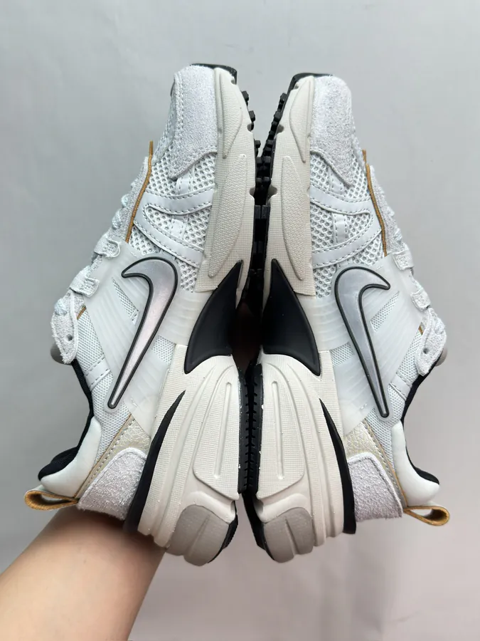 Shoe visual reference image