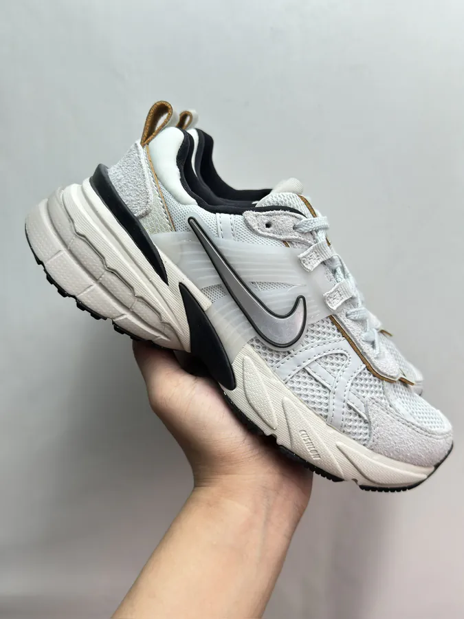 Shoes Visual Reference Sample