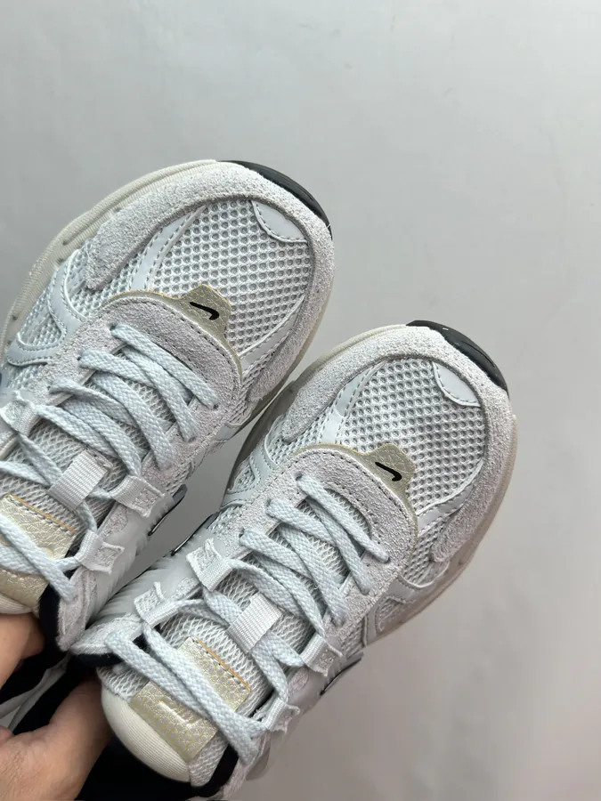 Shoe visual reference image