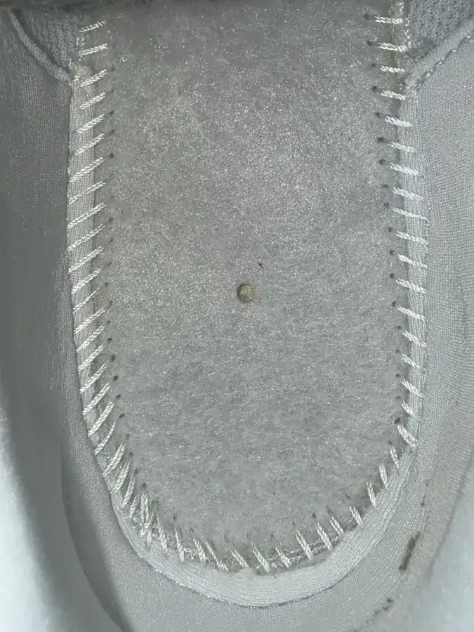 Shoe visual reference image