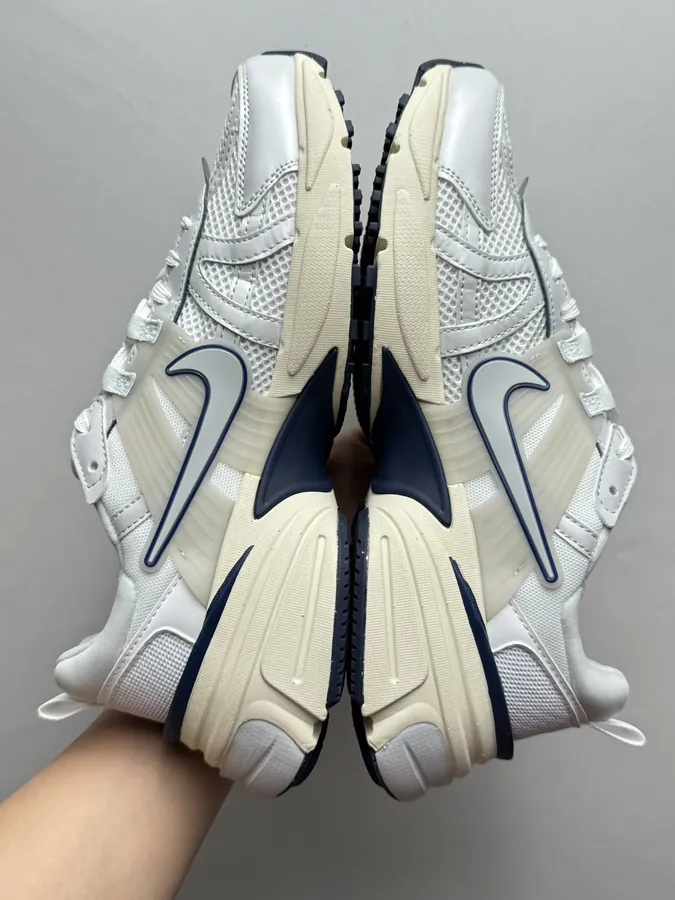 Shoe visual reference image