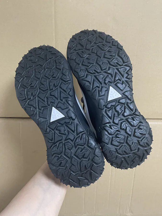 ACG Mountain Fly 2 Low Gore Tex Men's Outdoor Boots