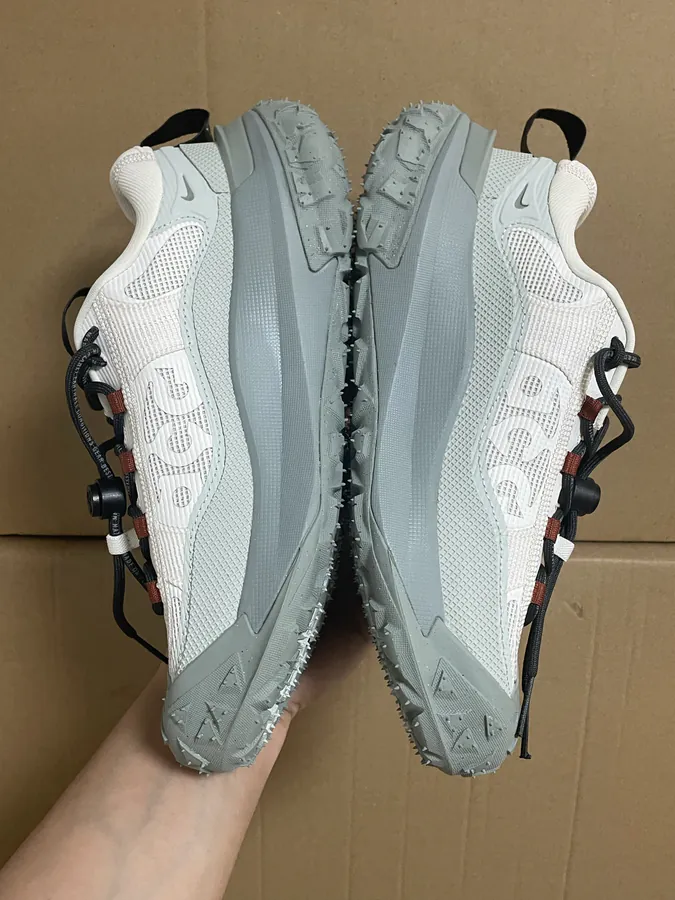 ACG Mountain Fly 2 LOW Green Gray