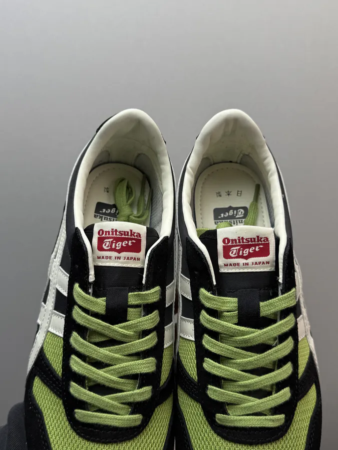 Onitsuka Tiger Ultimate 81 Nm White, Black, Green