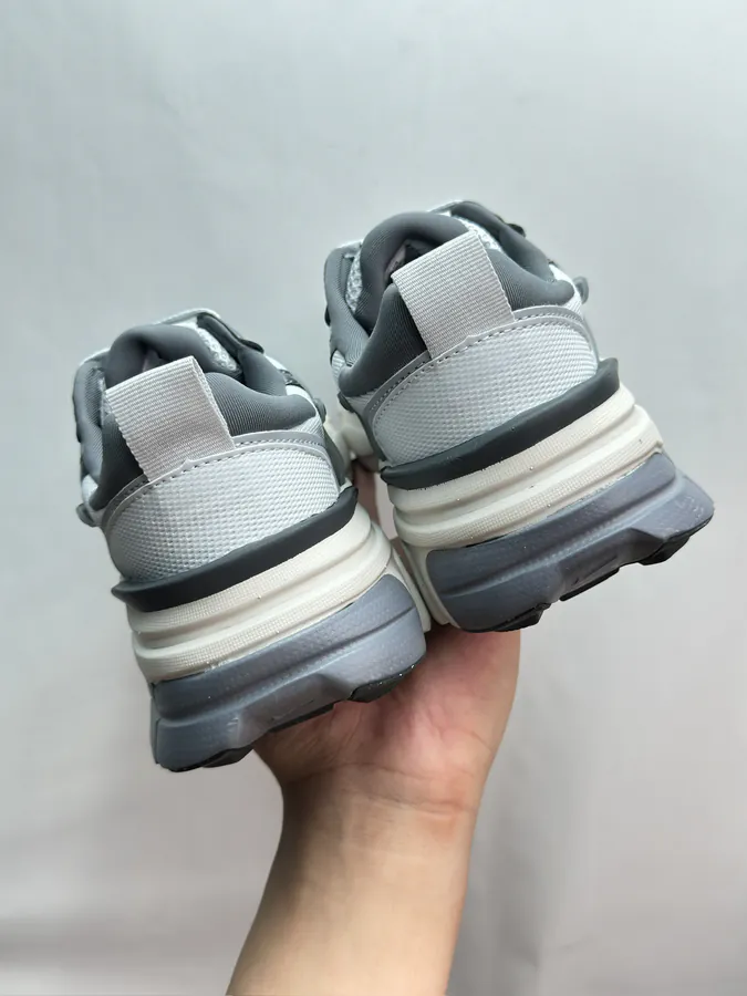LW Original Bucket Bag Gray