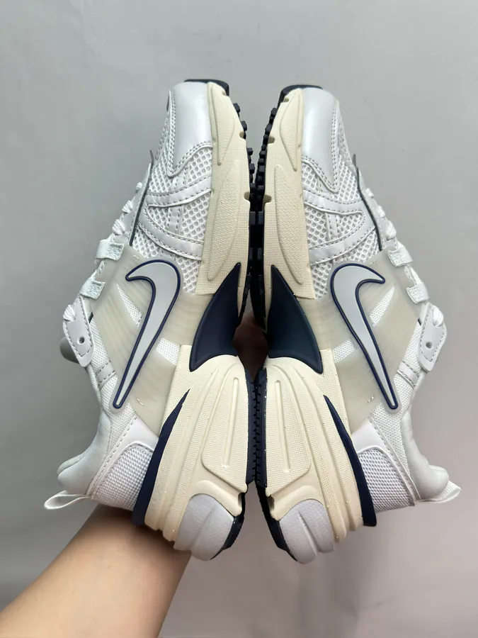 Shoe visual reference image