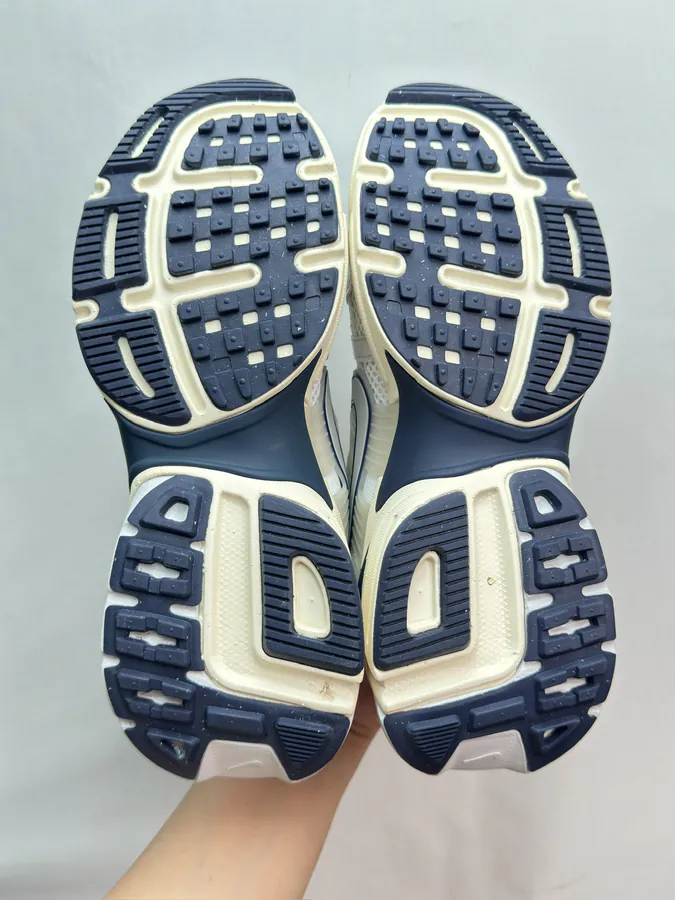 Shoe visual reference image