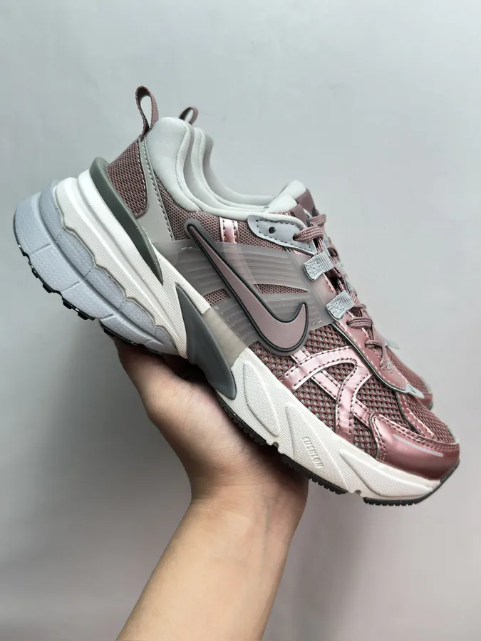 Shoes Visual Reference Sample