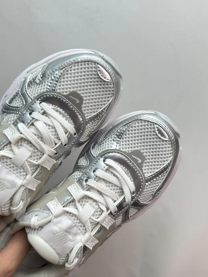 Shoe visual reference image