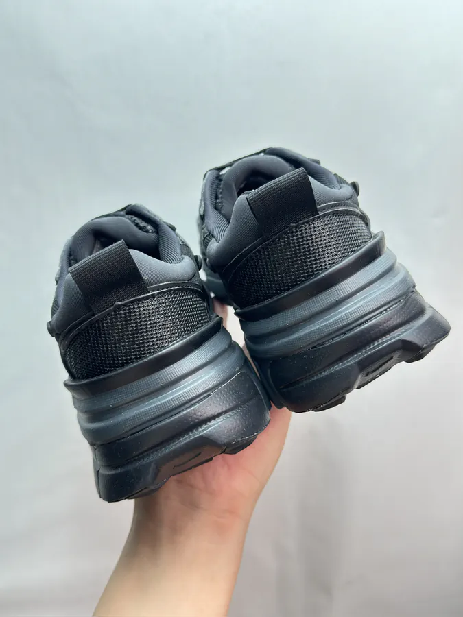 LW Original Bucket Bag Black