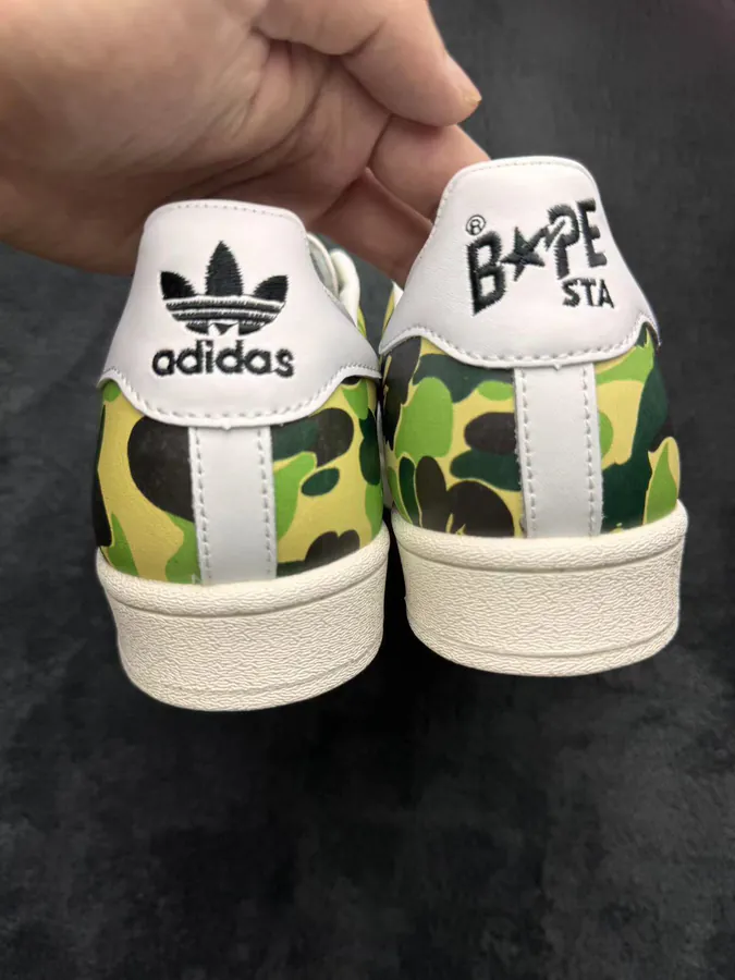 A BATHING APE x Originals Superstar 80s Camo Shell Toe