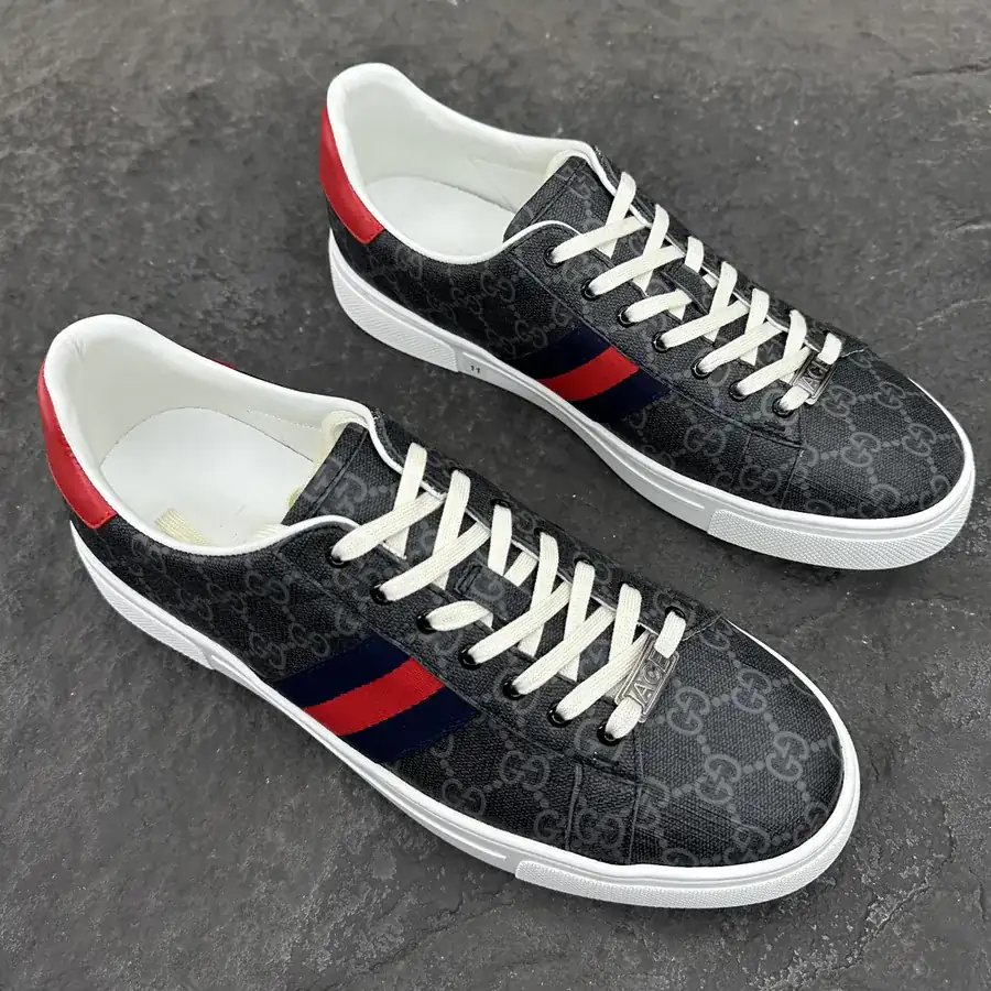 Ace Series Canvas Sneakers with Red Blue Straps