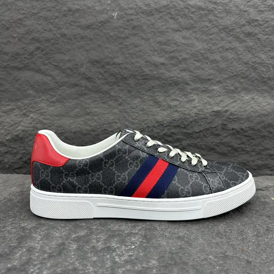Ace Series Canvas Sneakers with Red Blue Straps
