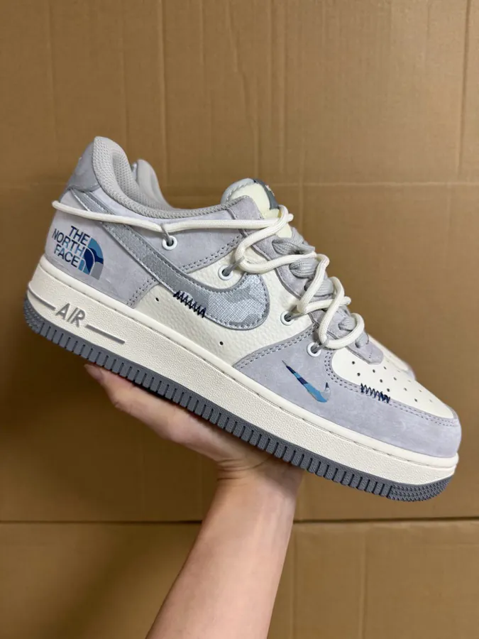 Customized AF1 Custom Color Engraving Series White Purple Low Top Sneakers