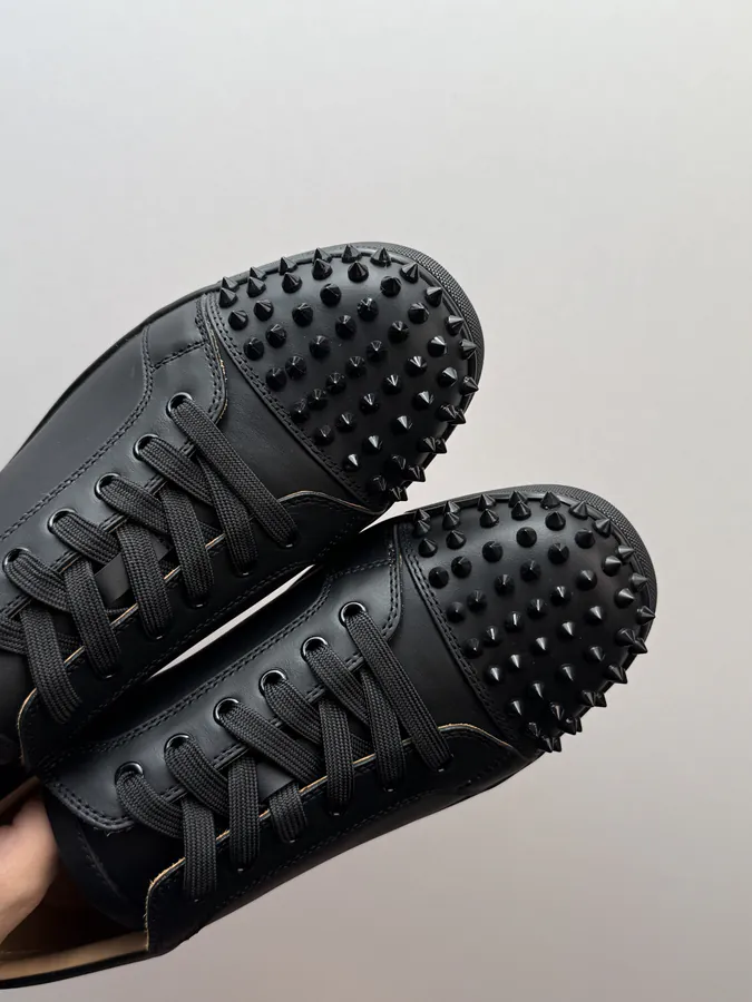 Louis Junior Spikes in Black