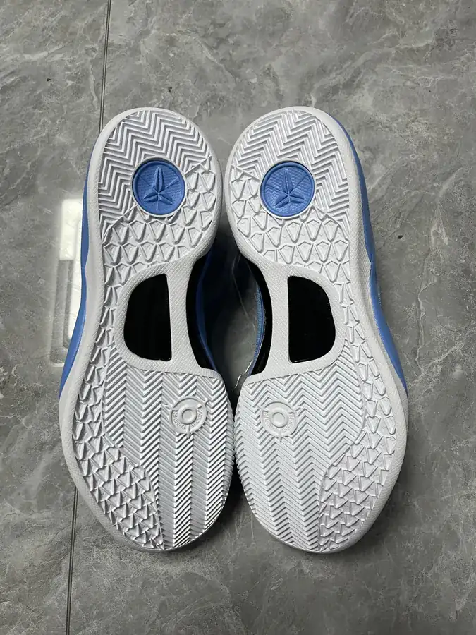 North Face 8th Generation Blue White Blue Sneaker
