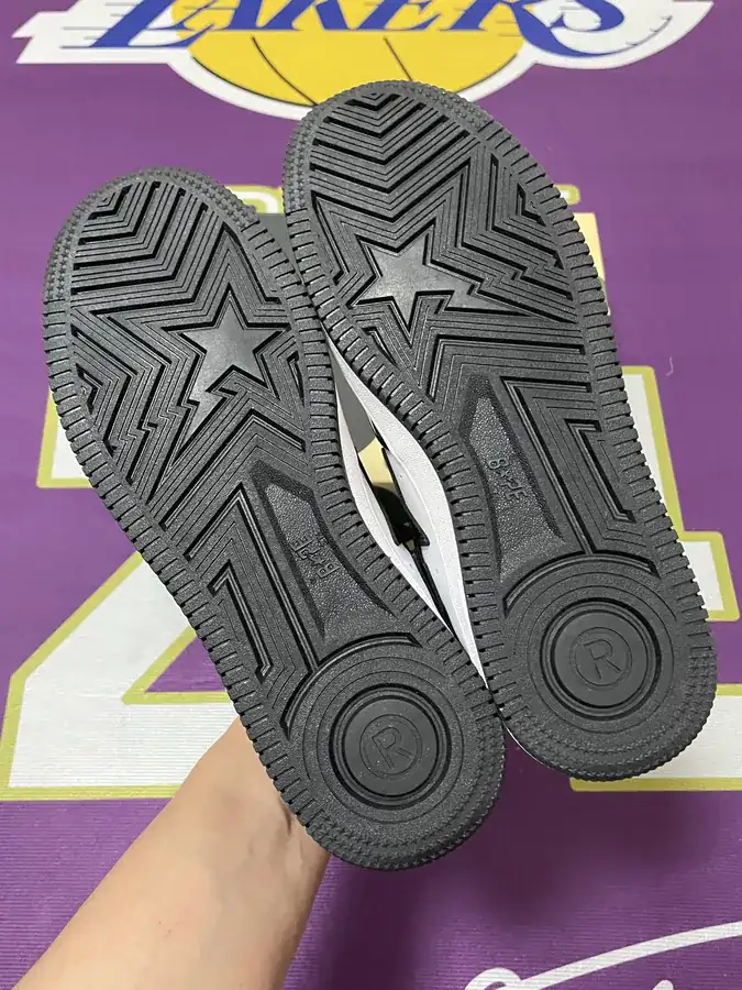 A BATHING APE STA Leather Low Top Sneaker