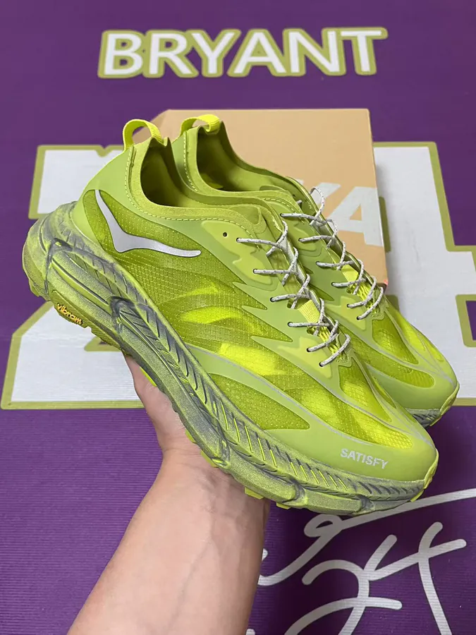 Satisfy x ONE ONE Mafate Speed 4 Low Top Running Shoes