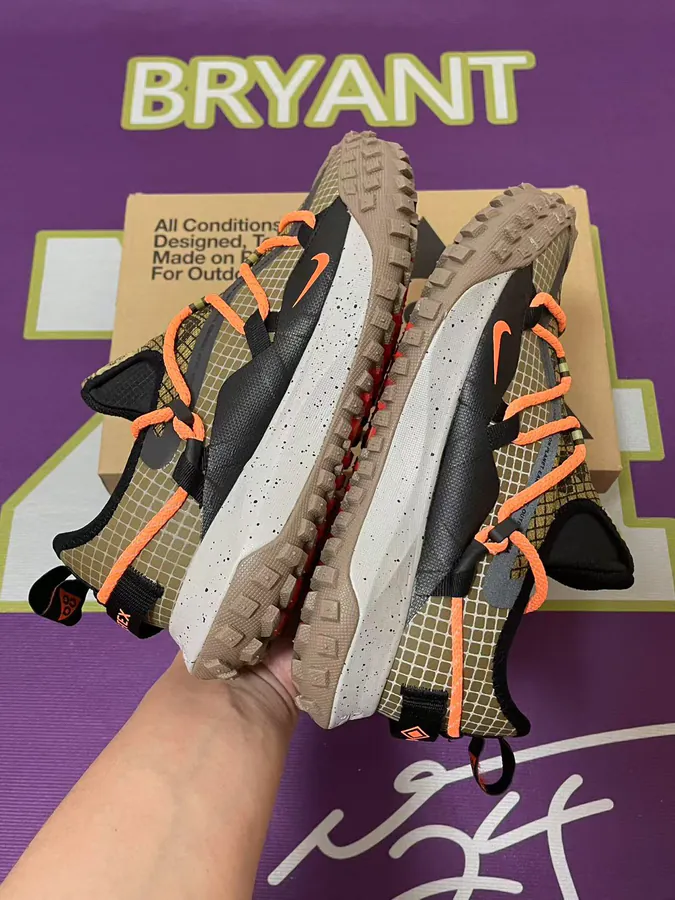 ACG Mountain Fly Low 2 Outdoor Functional Low Top Shoes