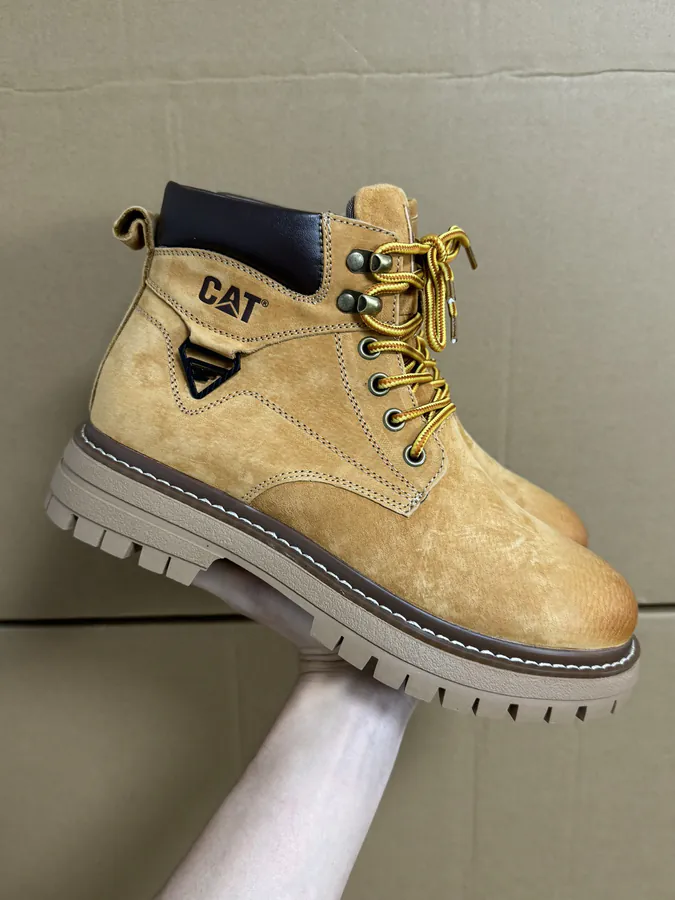 Cat 350 Large Boots Wheat Color
