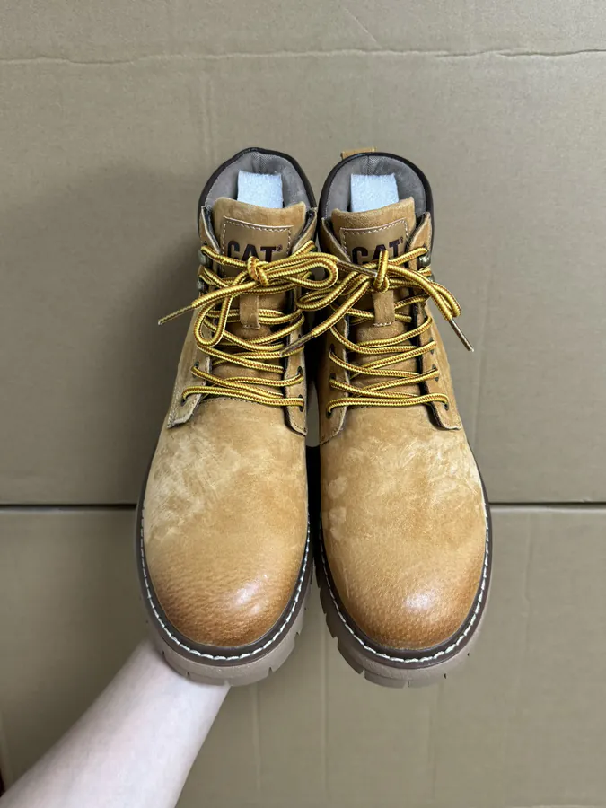 Cat 350 Large Boots Wheat Color