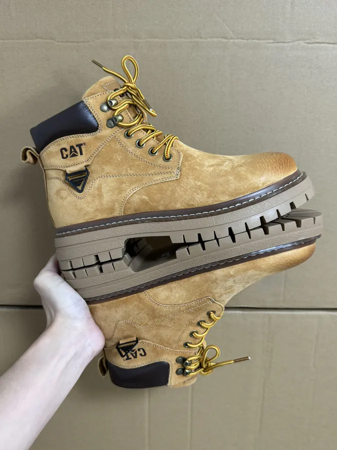 Cat 350 Large Boots Wheat Color