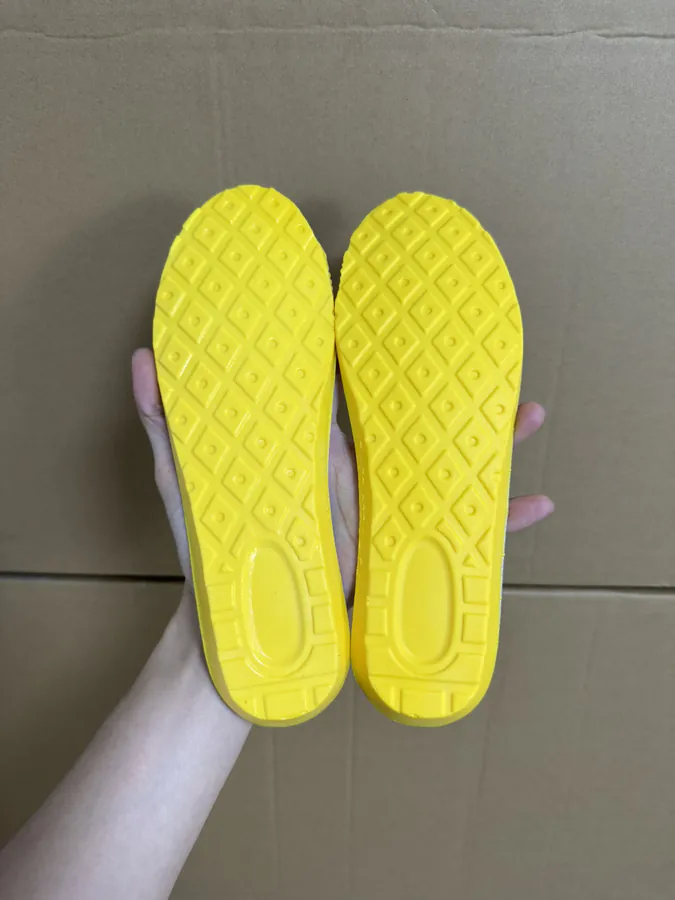 Cat 350 Large Boots Wheat Color