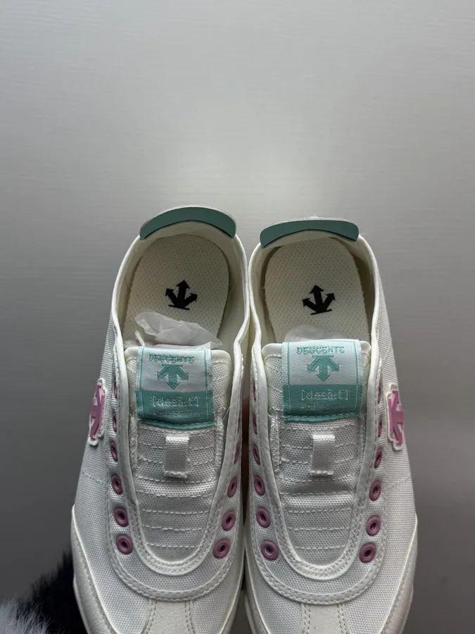 Con Sneaker in Pink White