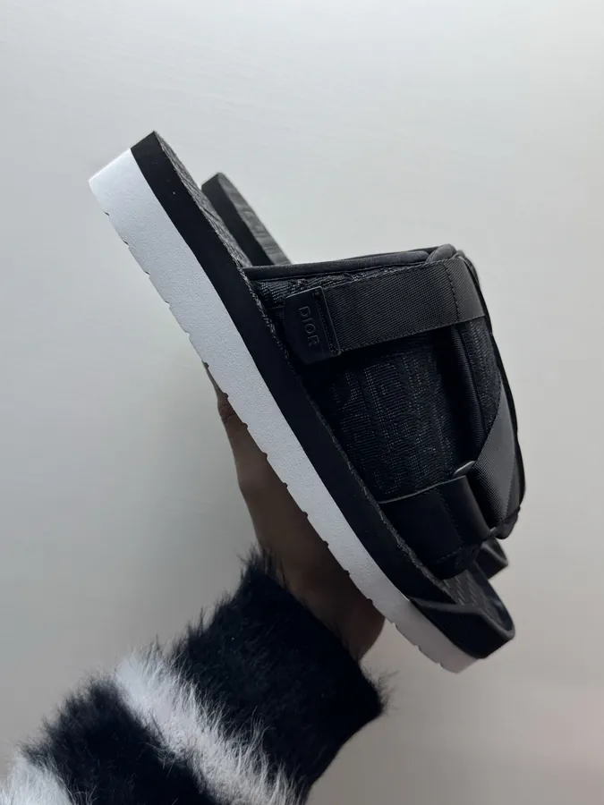Aha Black Bucket Bag