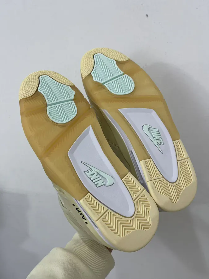 4 OW Collaboration White and Yellow Color