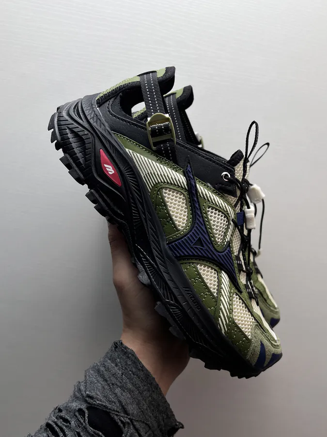 Mizuno Racer Trail SE Olive Green Running Shoes
