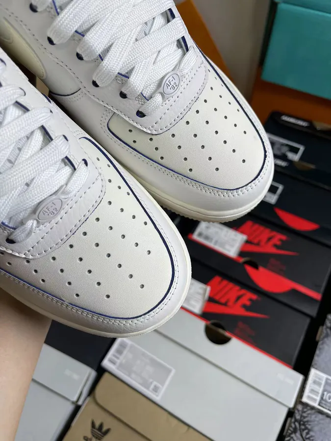 Nike Air Force 1 Low Classic Low Top Sneaker