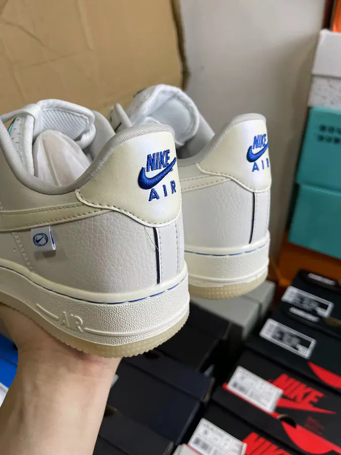 Nike Air Force 1 Low Classic Low Top Sneaker