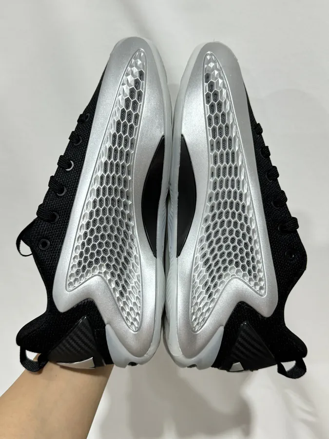 AE1 'Hua Zi Yi Dai' Mid Court Basketball Shoes