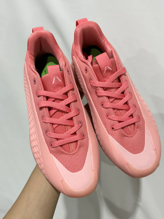 AE1 Basketball Shoes with 'Hua Zi Yi Jian' Design