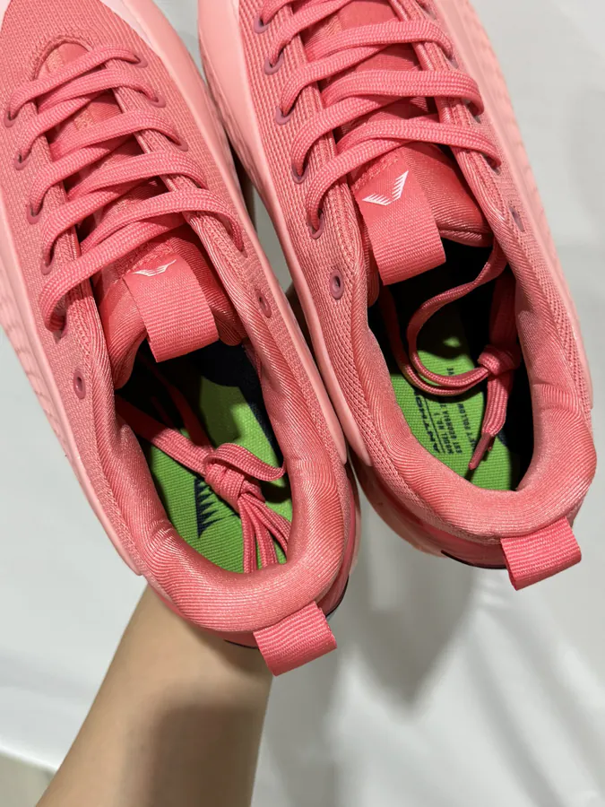AE1 Basketball Shoes with 'Hua Zi Yi Jian' Design