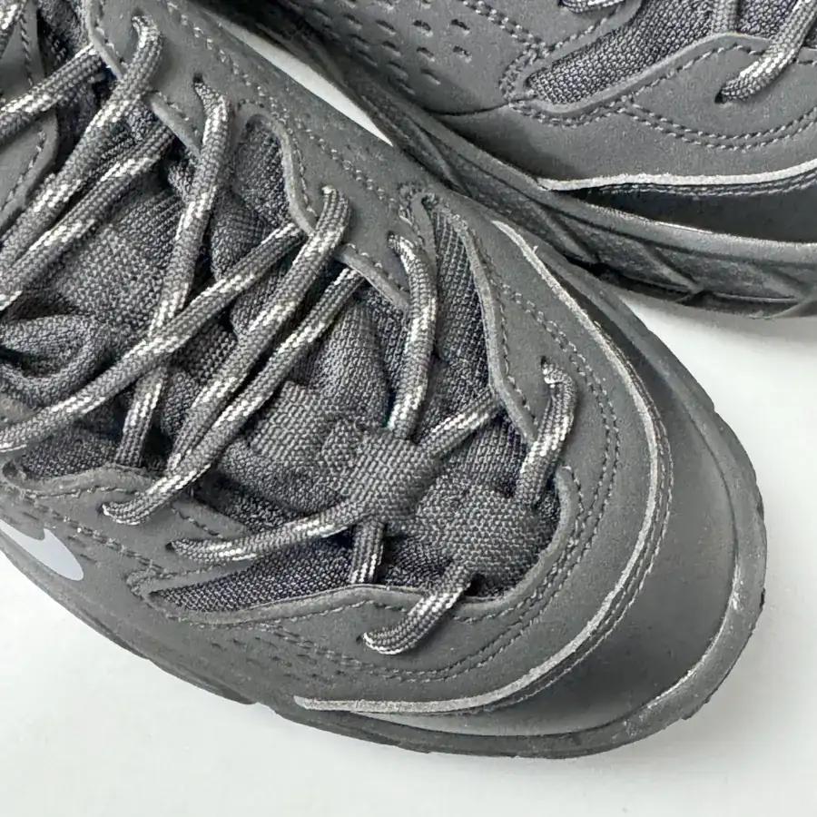 ACG Mountain Fly 2 Low Comfortable Outdoor Sneaker