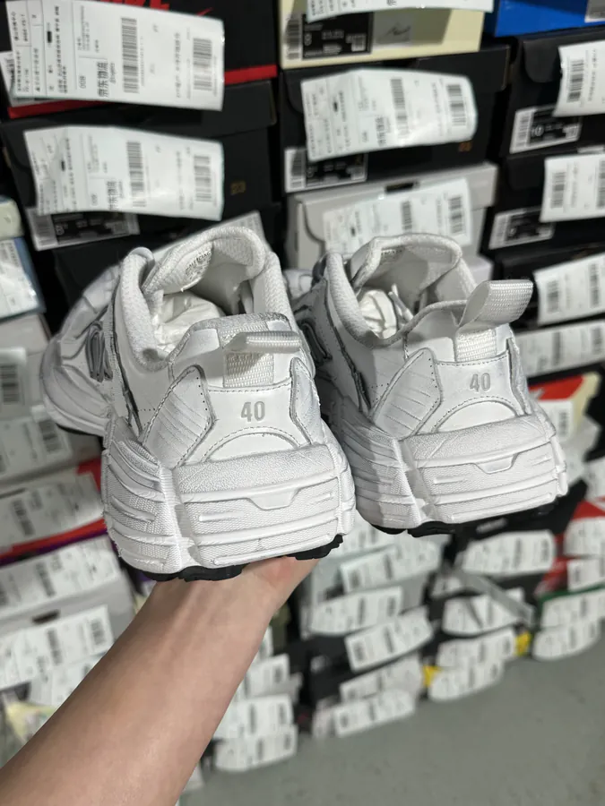Monday Leather Low Top Casual Sneakers for Women