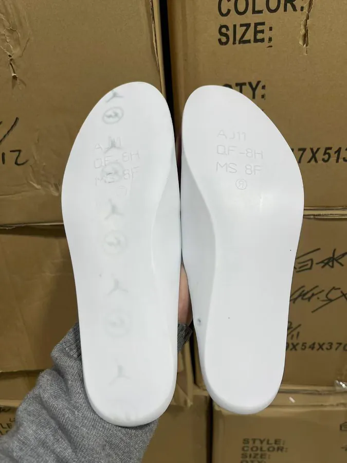 3藤原浩闪电联名 白黑配色