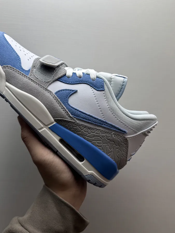 Legacy 312 LOW White Blue