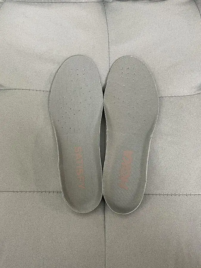 Satisfy x ONE ONE Mafate Speed 4 Low Top Running Shoes