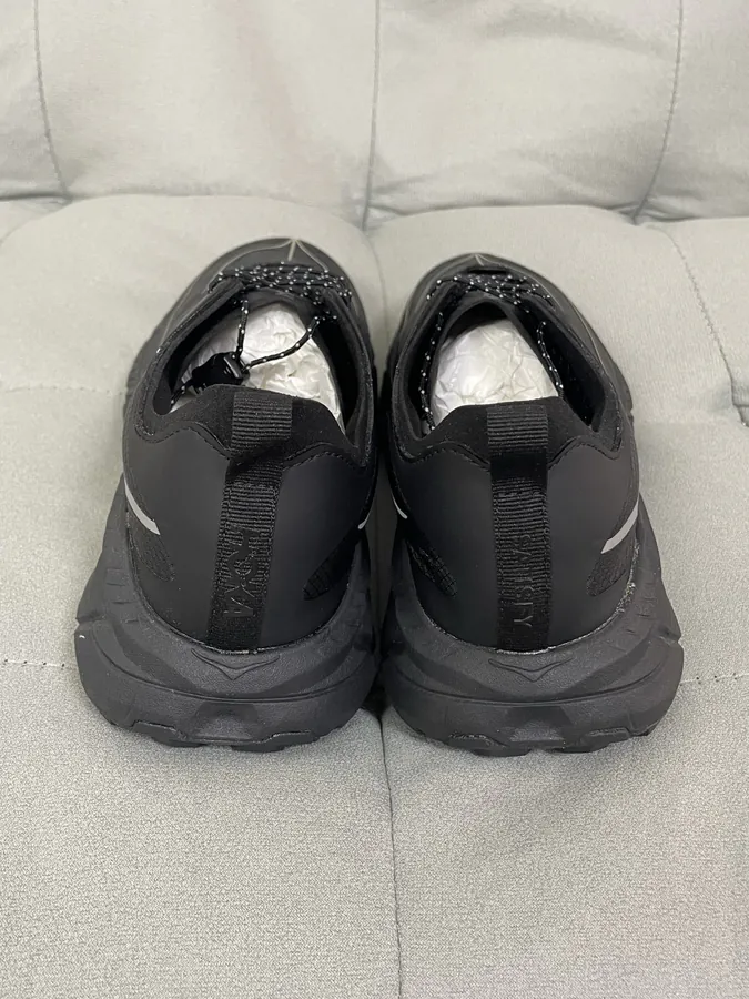 Satisfy x ONE ONE Mafate Speed 4 Low Top Running Shoes