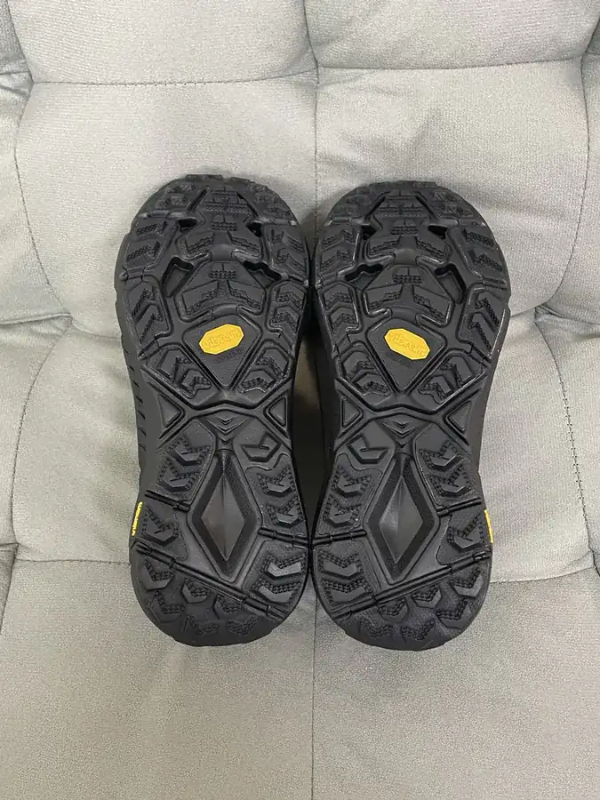 Satisfy x ONE ONE Mafate Speed 4 Low Top Running Shoes