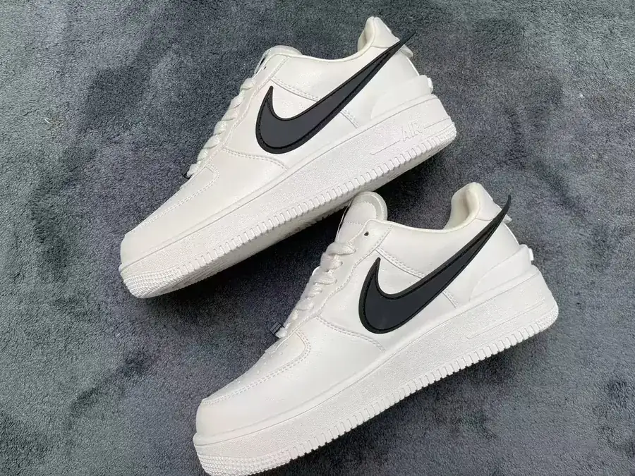 Ambush Air Force Black and Beige