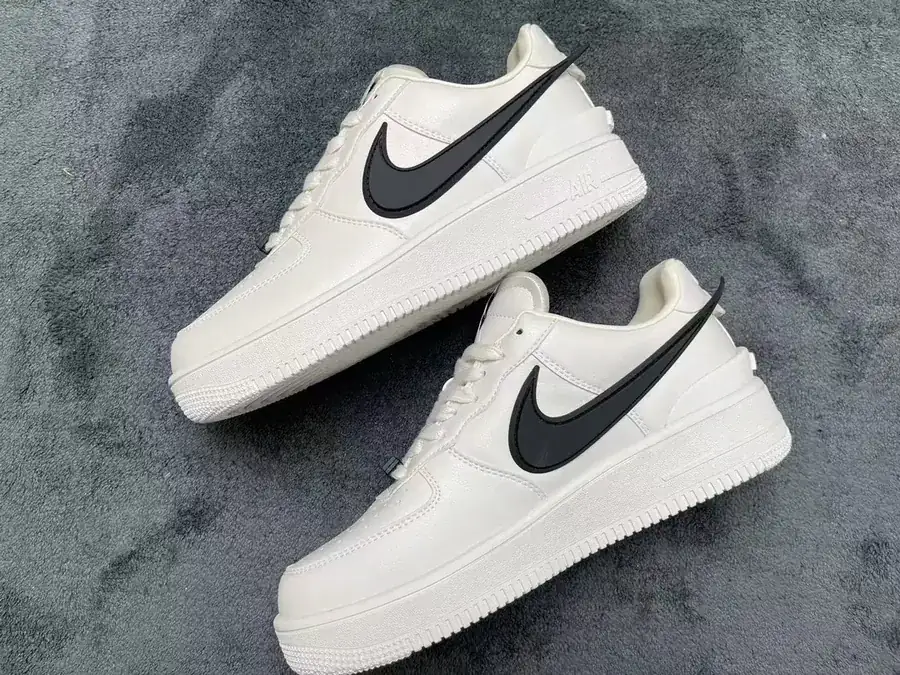 Ambush Air Force Black and Beige