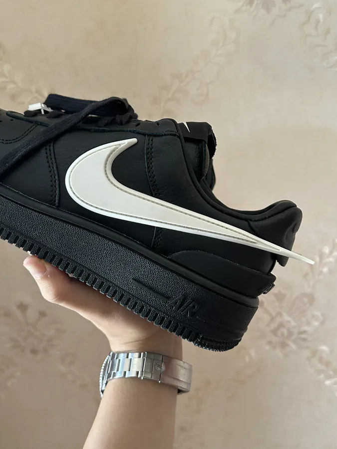 Shoe visual reference image