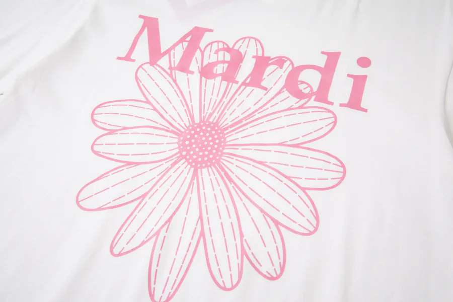 Mardi Mercredi Classic Daisy Print Round Neck Short Sleeve T Shirt