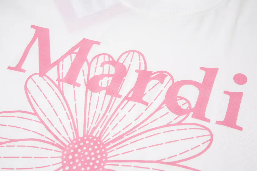 Mardi Mercredi Classic Daisy Print Round Neck Short Sleeve T Shirt